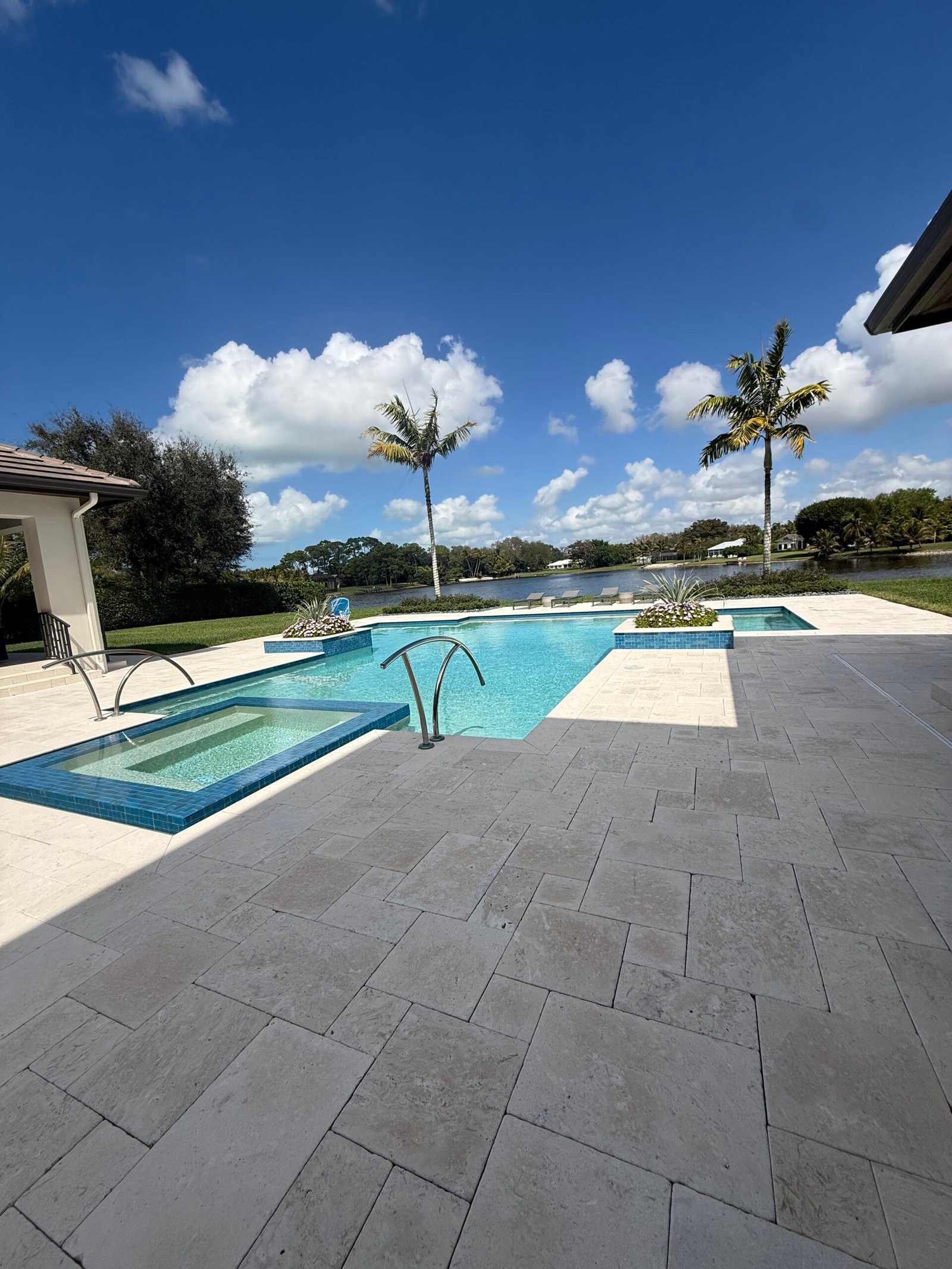 A Pool Company That Understands Collier County
