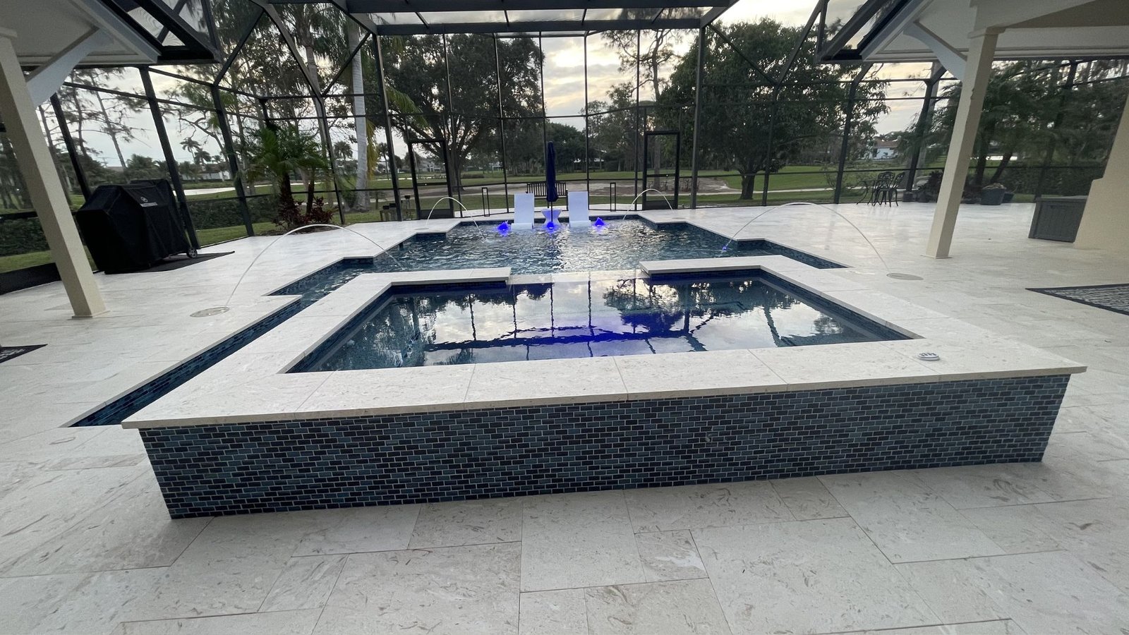 Luxury pool and outdoor living design - Coastal Custom Pool & Spa