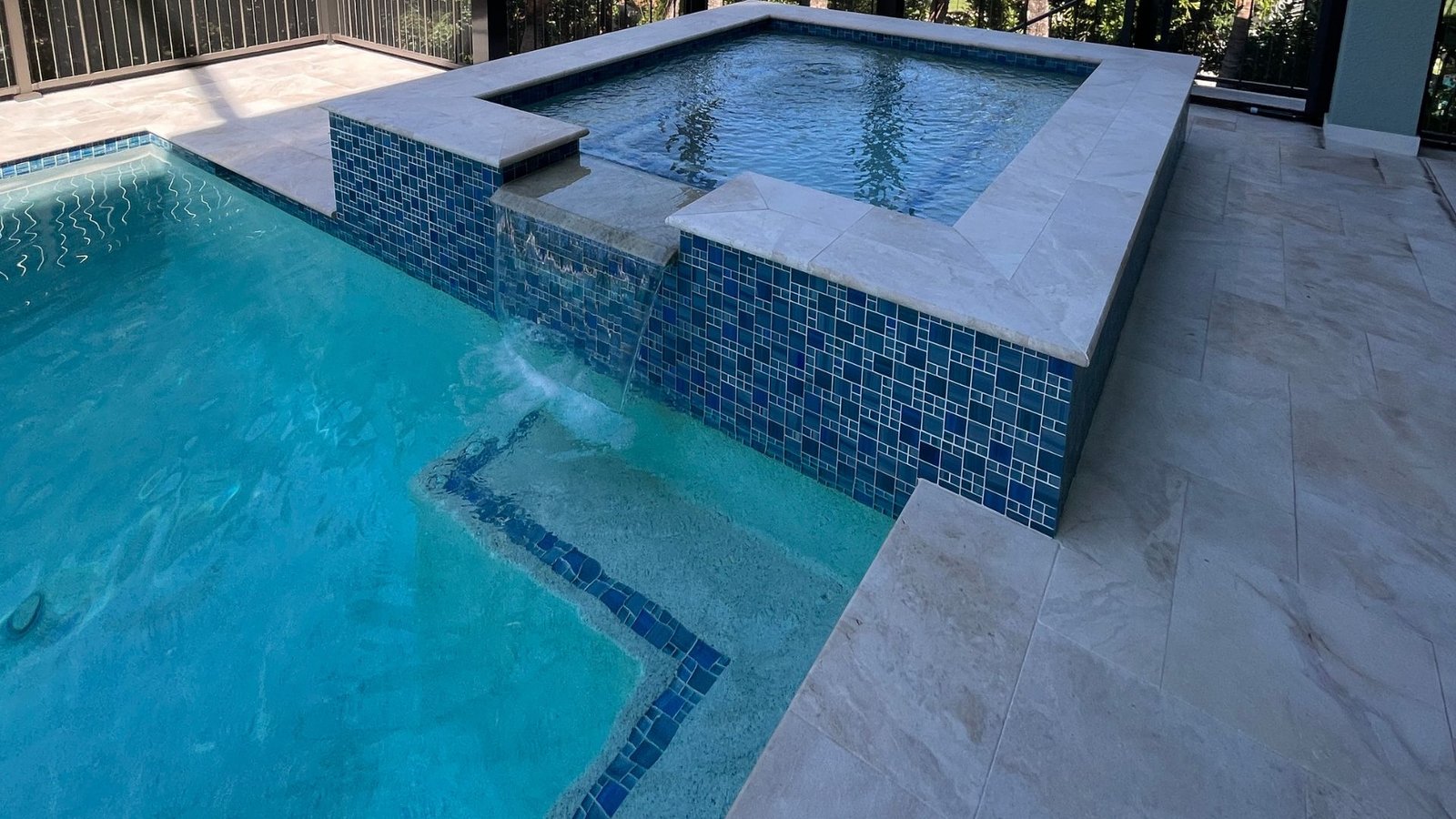 Luxury pool build